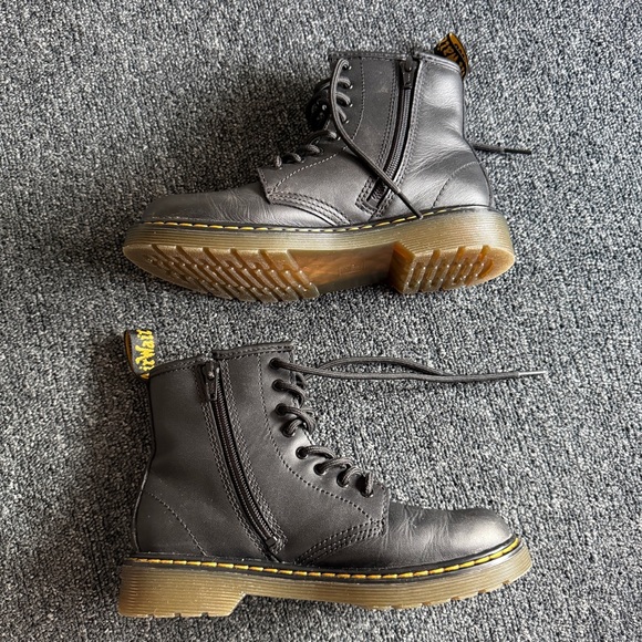 Dr. Martens Air Wair Black Boots 1460J Kids Youth Size 3 - Picture 5 of 11